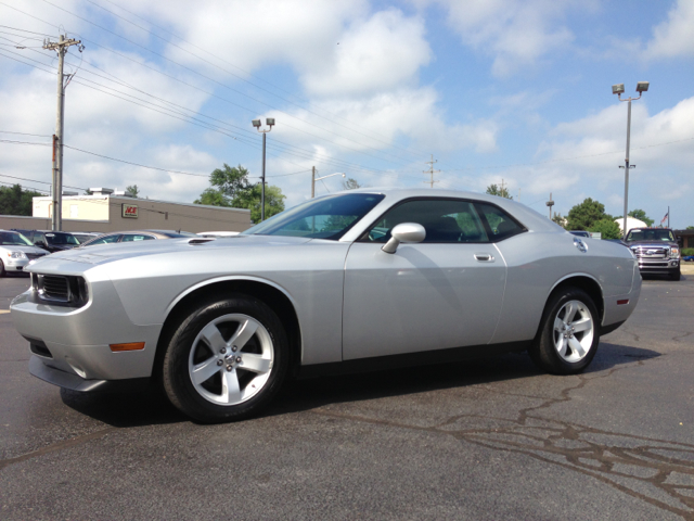 2010 Dodge Challenger SE