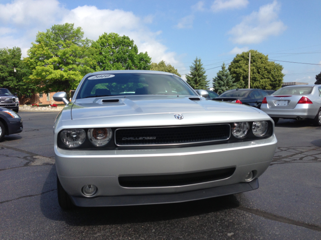 2010 Dodge Challenger SE