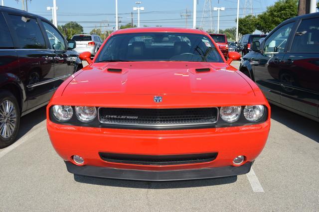 2010 Dodge Challenger SE