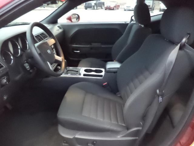 2010 Dodge Challenger SE