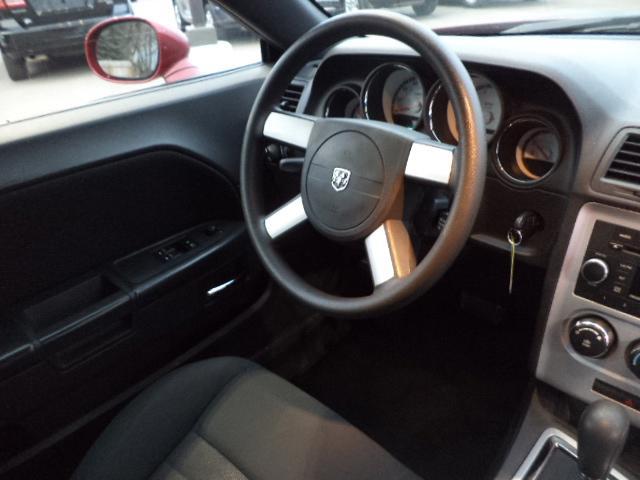 2010 Dodge Challenger SE