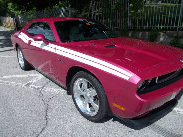 2010 Dodge Challenger Deluxe Convertible