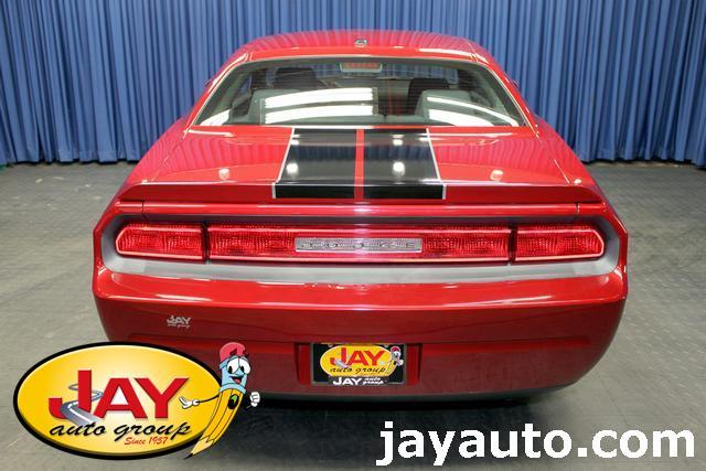 2010 Dodge Challenger SE