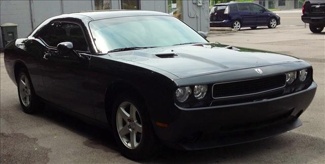 2010 Dodge Challenger SE