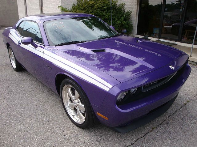 2010 Dodge Challenger Deluxe Convertible