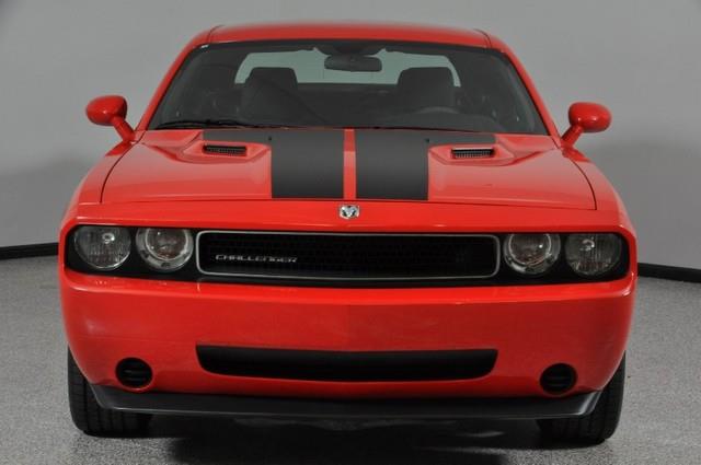 2010 Dodge Challenger SE