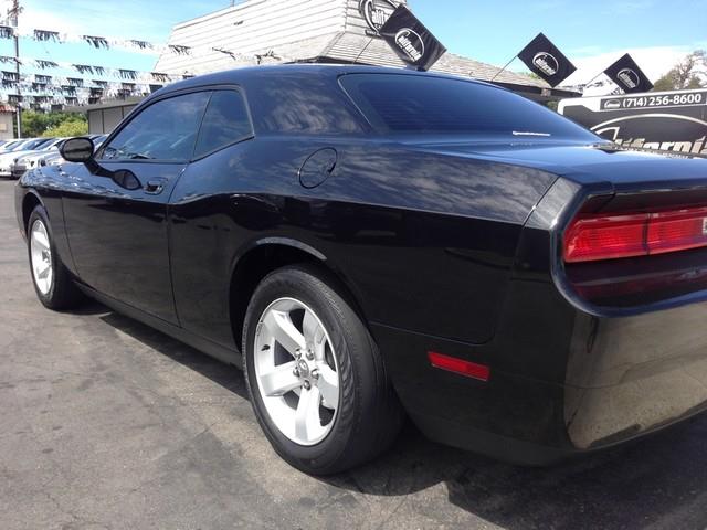 2010 Dodge Challenger SE