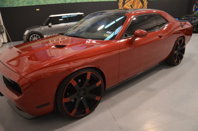 2011 Dodge Challenger SE