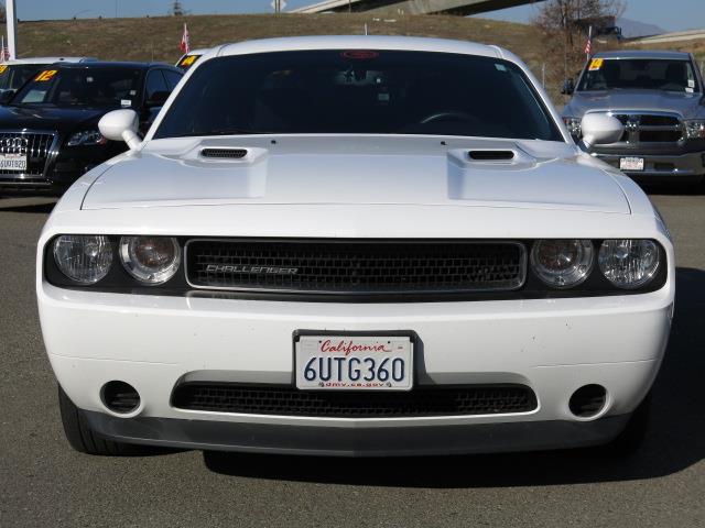 2011 Dodge Challenger SE