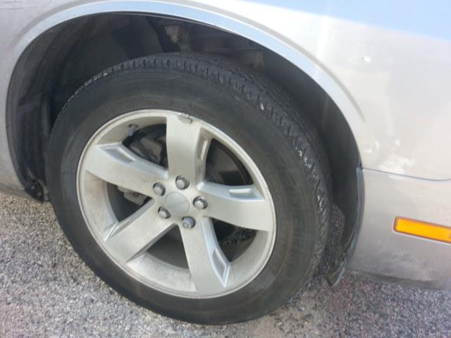 2011 Dodge Challenger Unknown