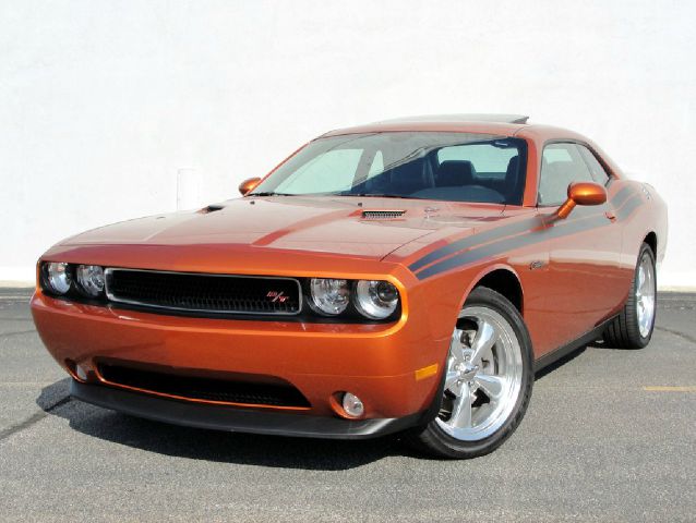 2011 Dodge Challenger Deluxe Convertible