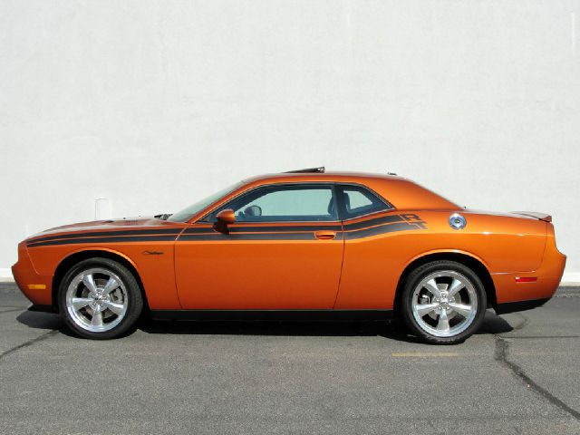 2011 Dodge Challenger Deluxe Convertible