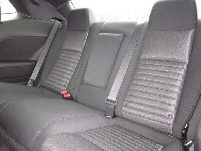 2011 Dodge Challenger SE