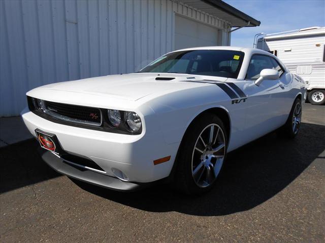 2012 Dodge Challenger 4x4 XLT