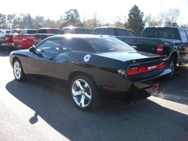 2012 Dodge Challenger Base