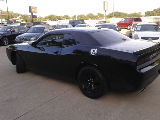 2012 Dodge Challenger GL I4 Manual