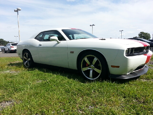 2012 Dodge Challenger XLS 4WD