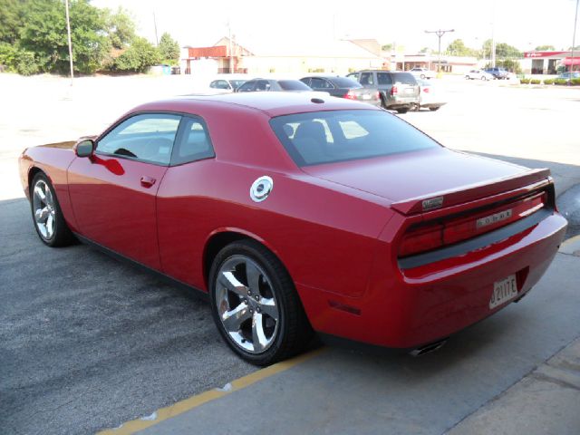 2012 Dodge Challenger Deluxe Convertible