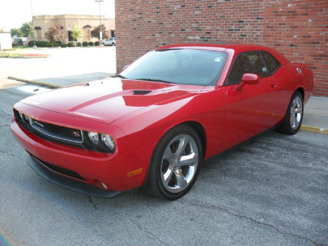2012 Dodge Challenger Deluxe Convertible