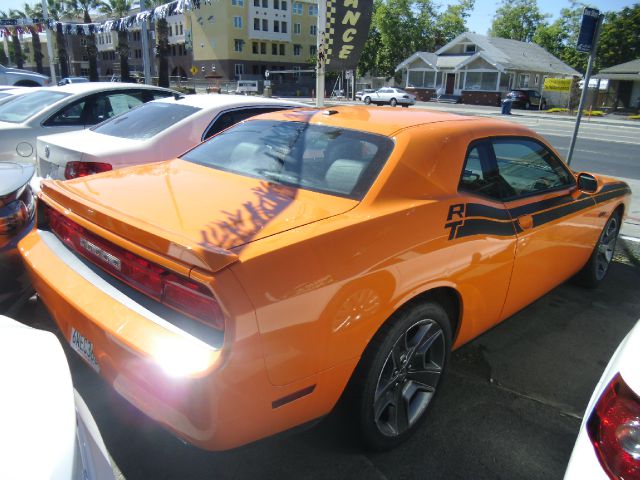 2012 Dodge Challenger S7