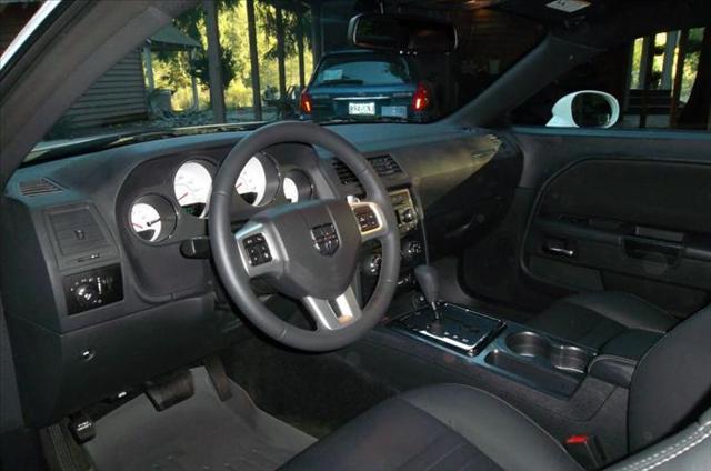 2012 Dodge Challenger Unknown