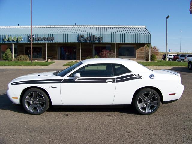 2013 Dodge Challenger Deluxe Convertible