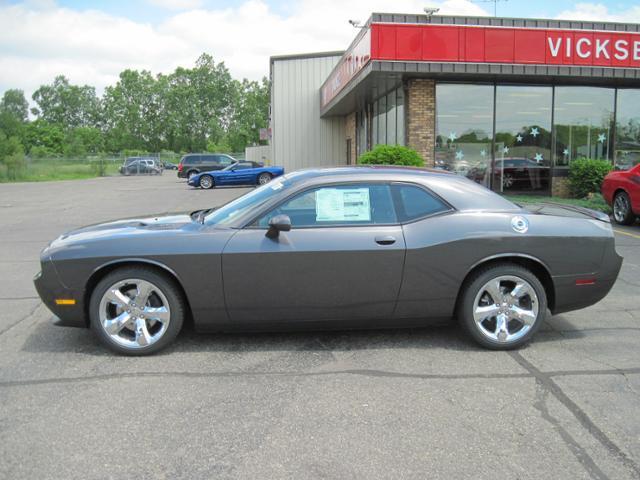 2013 Dodge Challenger Deluxe Convertible