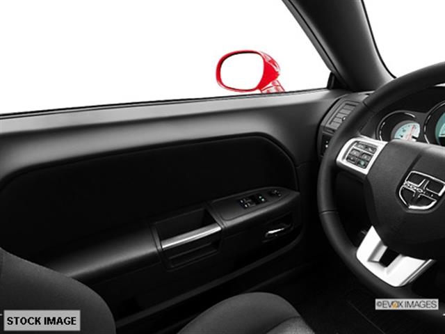 2013 Dodge Challenger ST Quad Cab Short Be