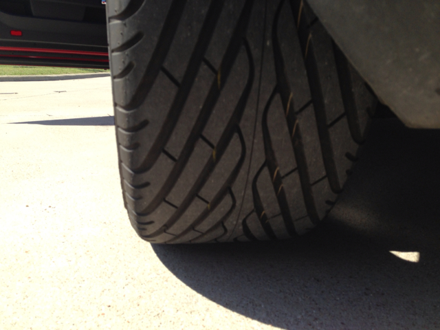 2013 Dodge Challenger Deluxe Convertible