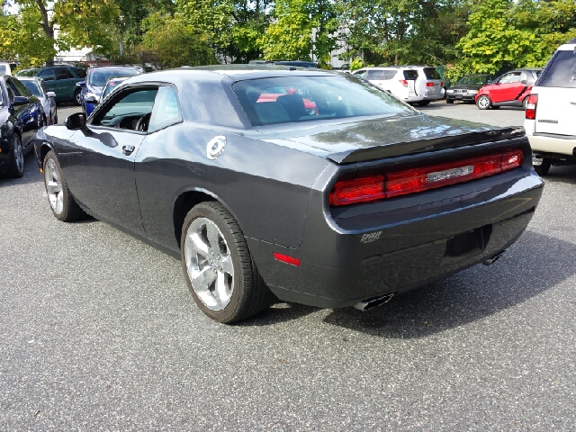 2013 Dodge Challenger S