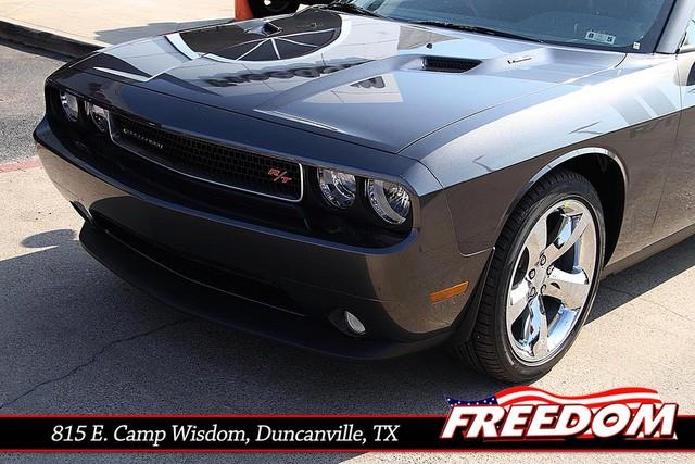 2014 Dodge Challenger Deluxe Convertible