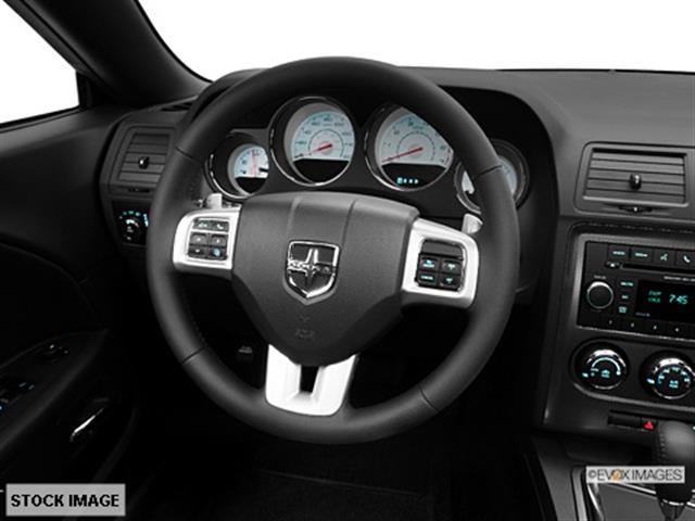 2014 Dodge Challenger ST Quad Cab Short Be