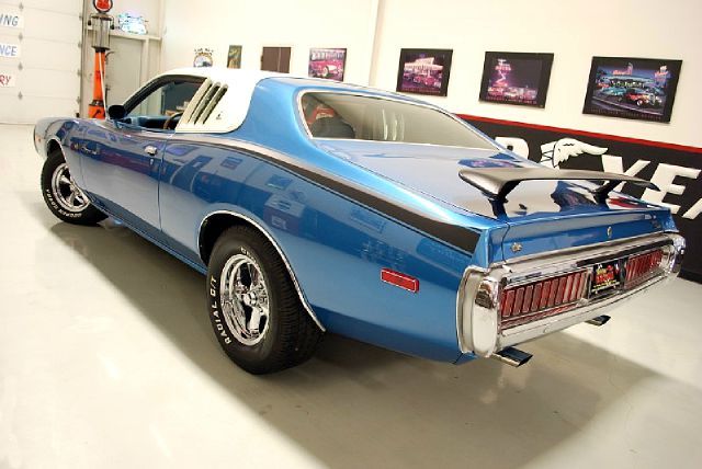 1974 Dodge Charger SE