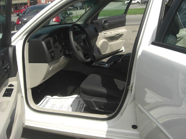 2006 Dodge Charger Base