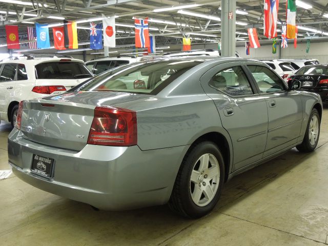 2006 Dodge Charger Base