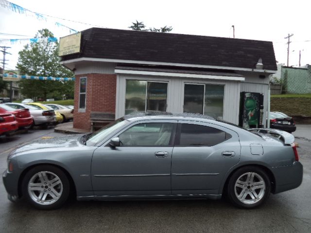 2006 Dodge Charger Deluxe Convertible