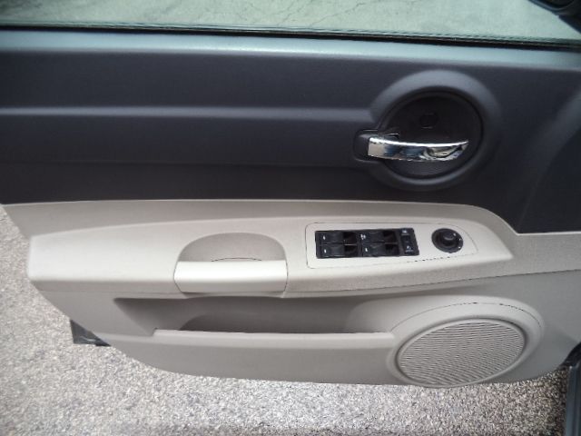 2006 Dodge Charger Deluxe Convertible