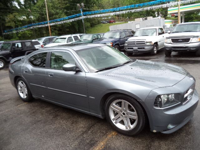 2006 Dodge Charger Deluxe Convertible
