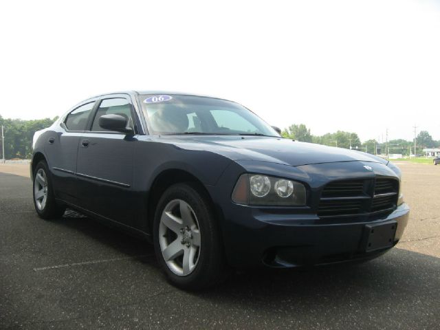 2006 Dodge Charger Base