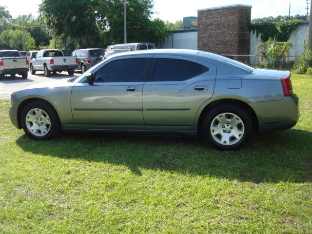 2006 Dodge Charger Base