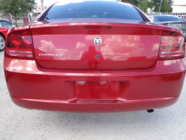 2006 Dodge Charger Base
