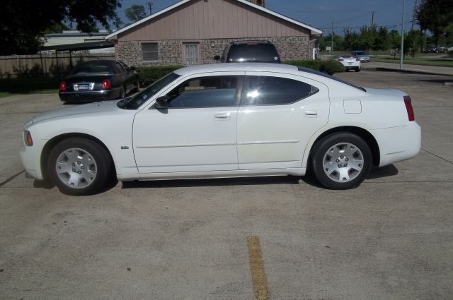 2006 Dodge Charger Base
