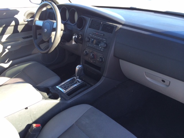 2006 Dodge Charger Base