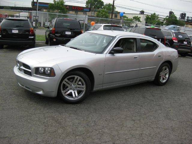 2006 Dodge Charger Touring W/nav.sys