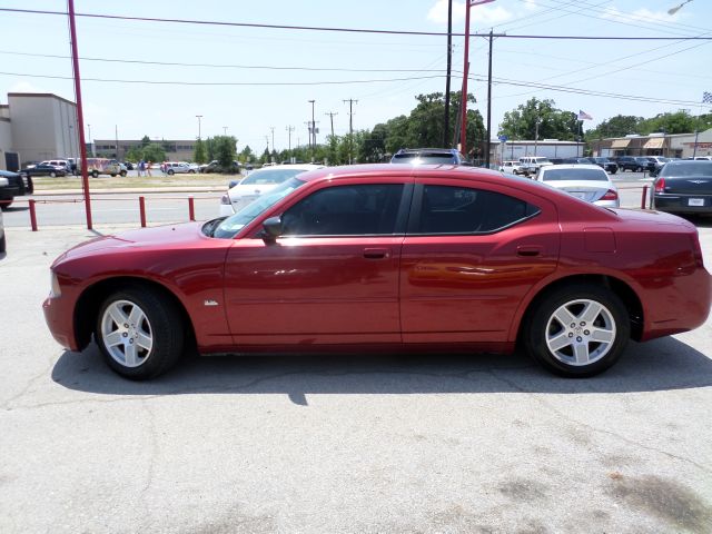 2006 Dodge Charger Base