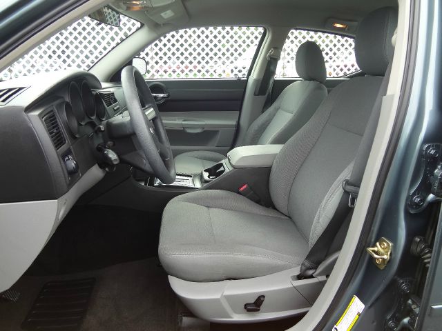 2006 Dodge Charger Unknown