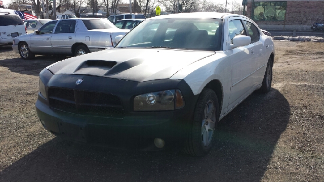 2006 Dodge Charger Base
