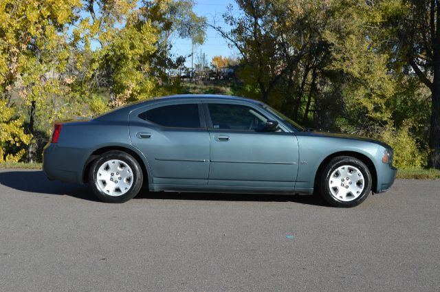 2006 Dodge Charger Base