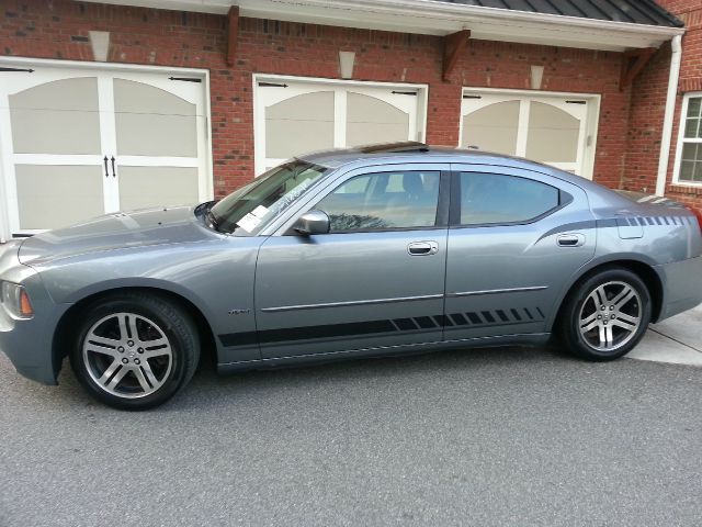 2006 Dodge Charger Deluxe Convertible