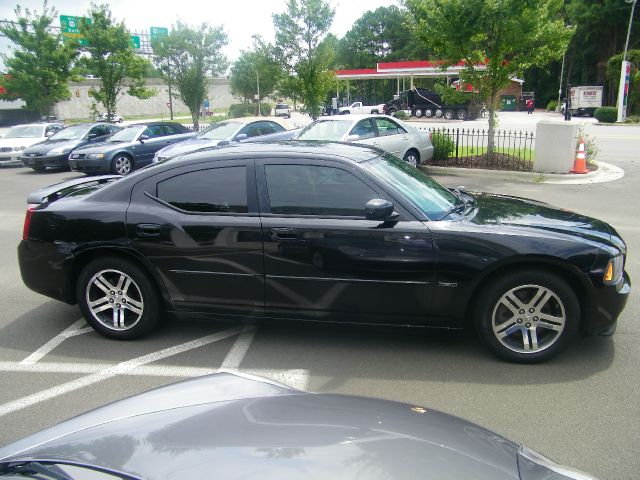2006 Dodge Charger Deluxe Convertible